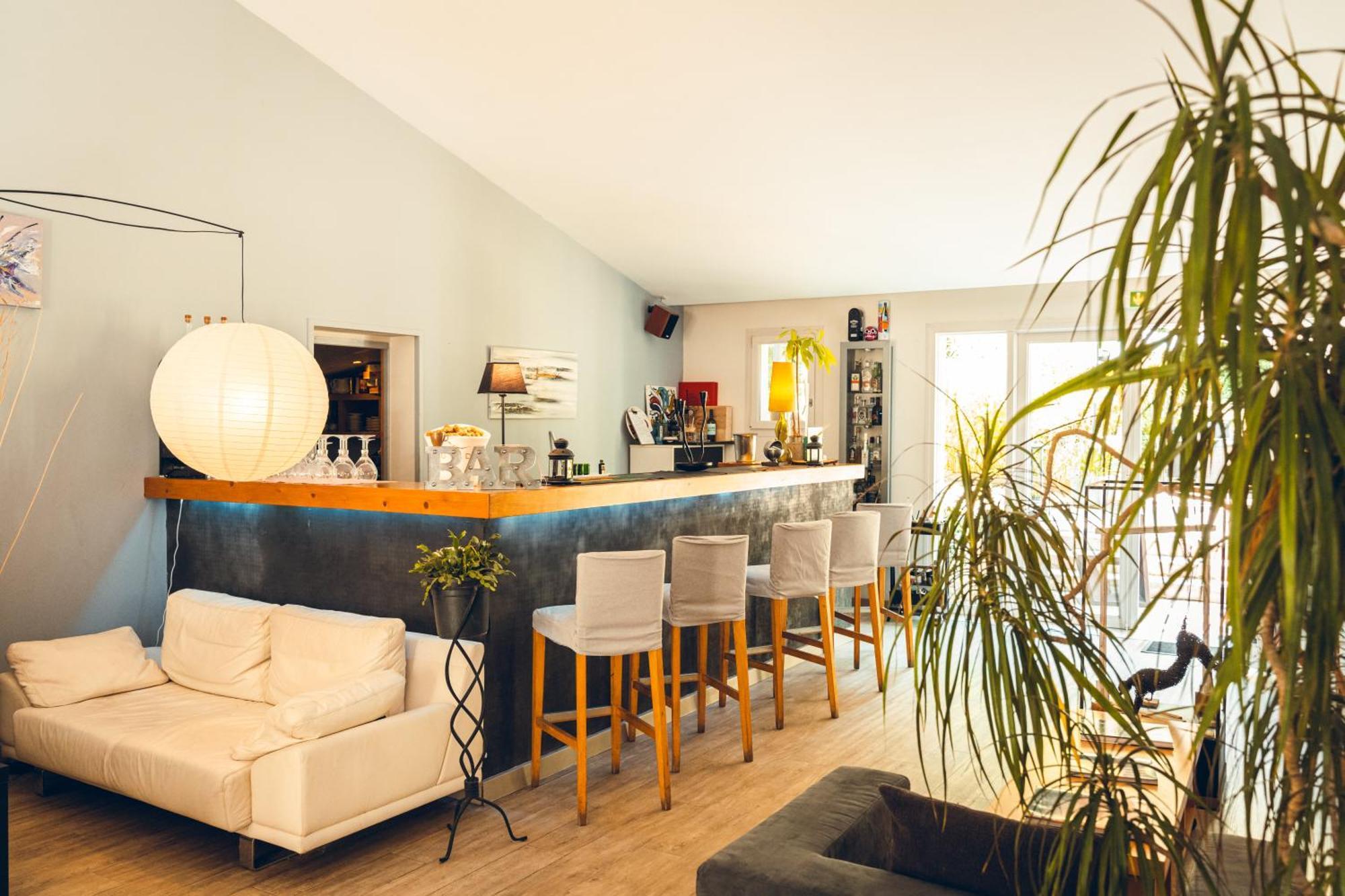 Logis Hotel La Magnanerie - Cote Bistro Aubignosc Ngoại thất bức ảnh