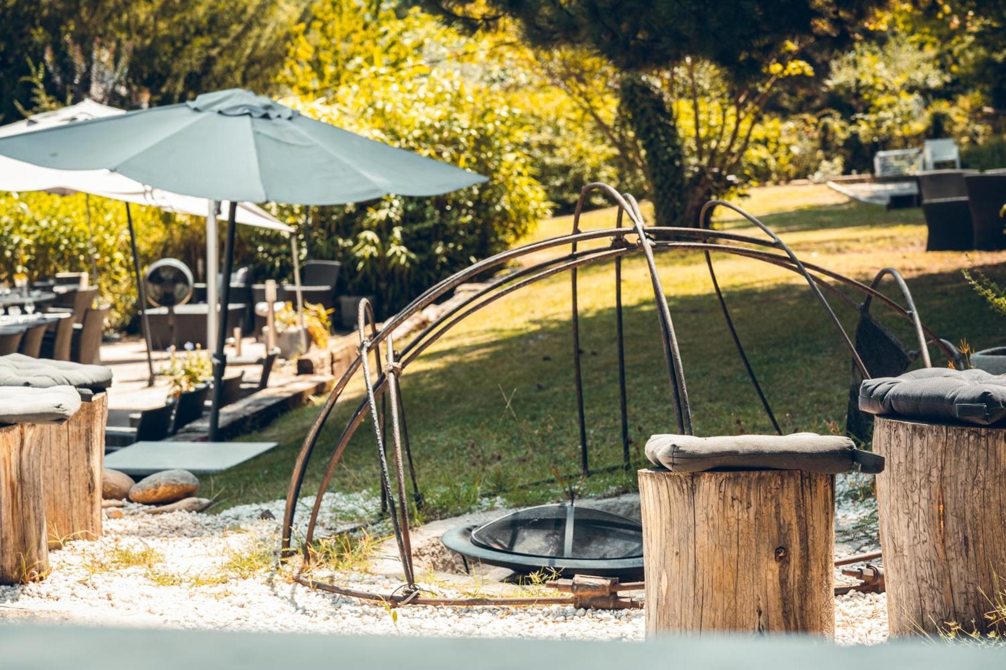 Logis Hotel La Magnanerie - Cote Bistro Aubignosc Ngoại thất bức ảnh