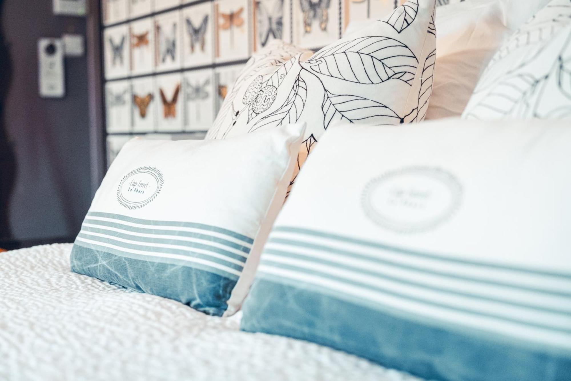 Logis Hotel La Magnanerie - Cote Bistro Aubignosc Ngoại thất bức ảnh
