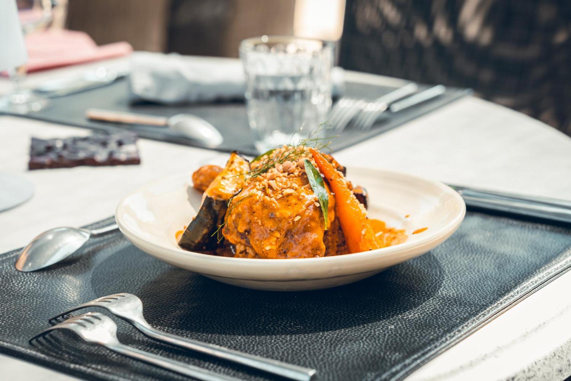 Logis Hotel La Magnanerie - Cote Bistro Aubignosc Ngoại thất bức ảnh